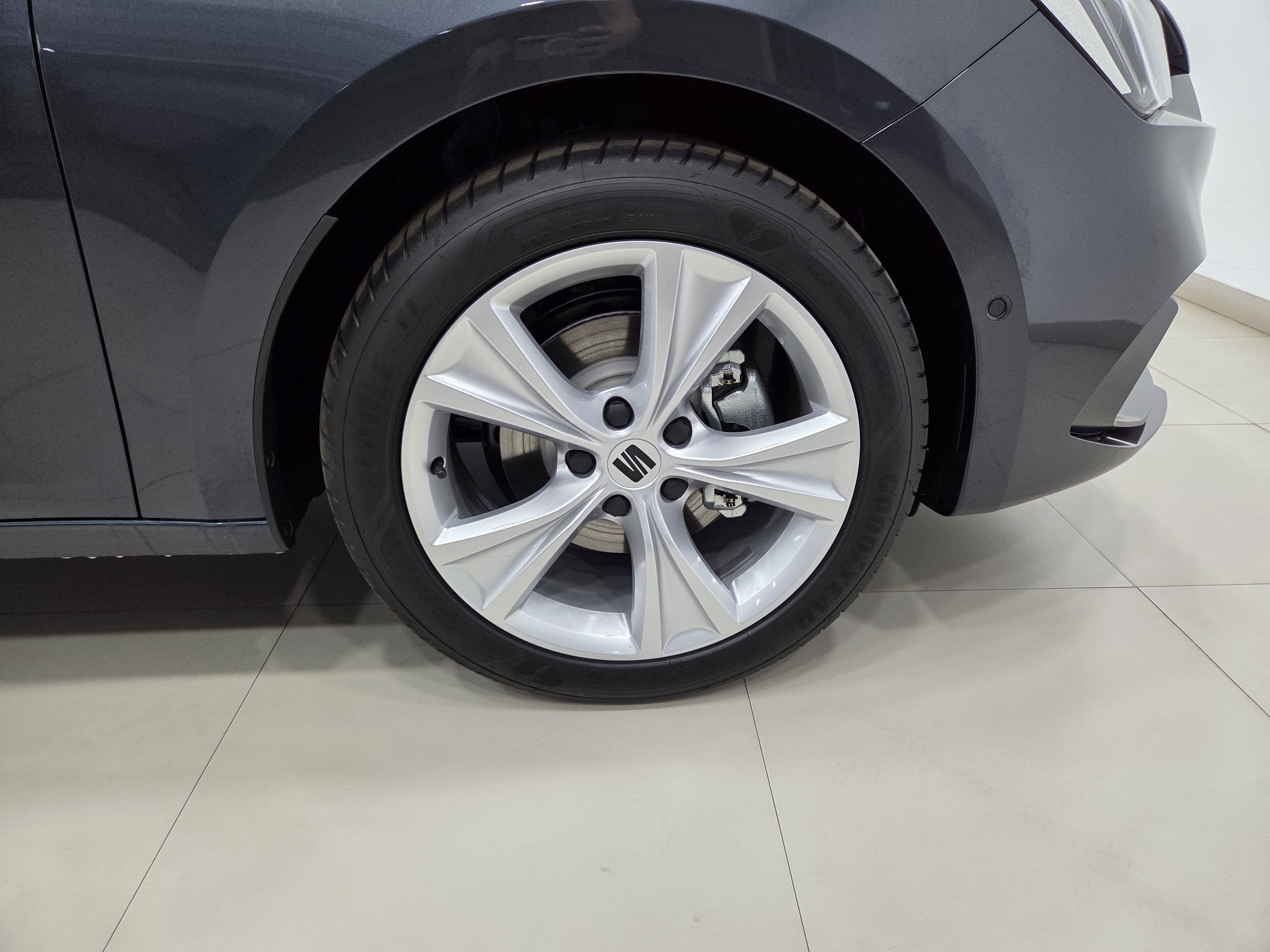 SEAT León