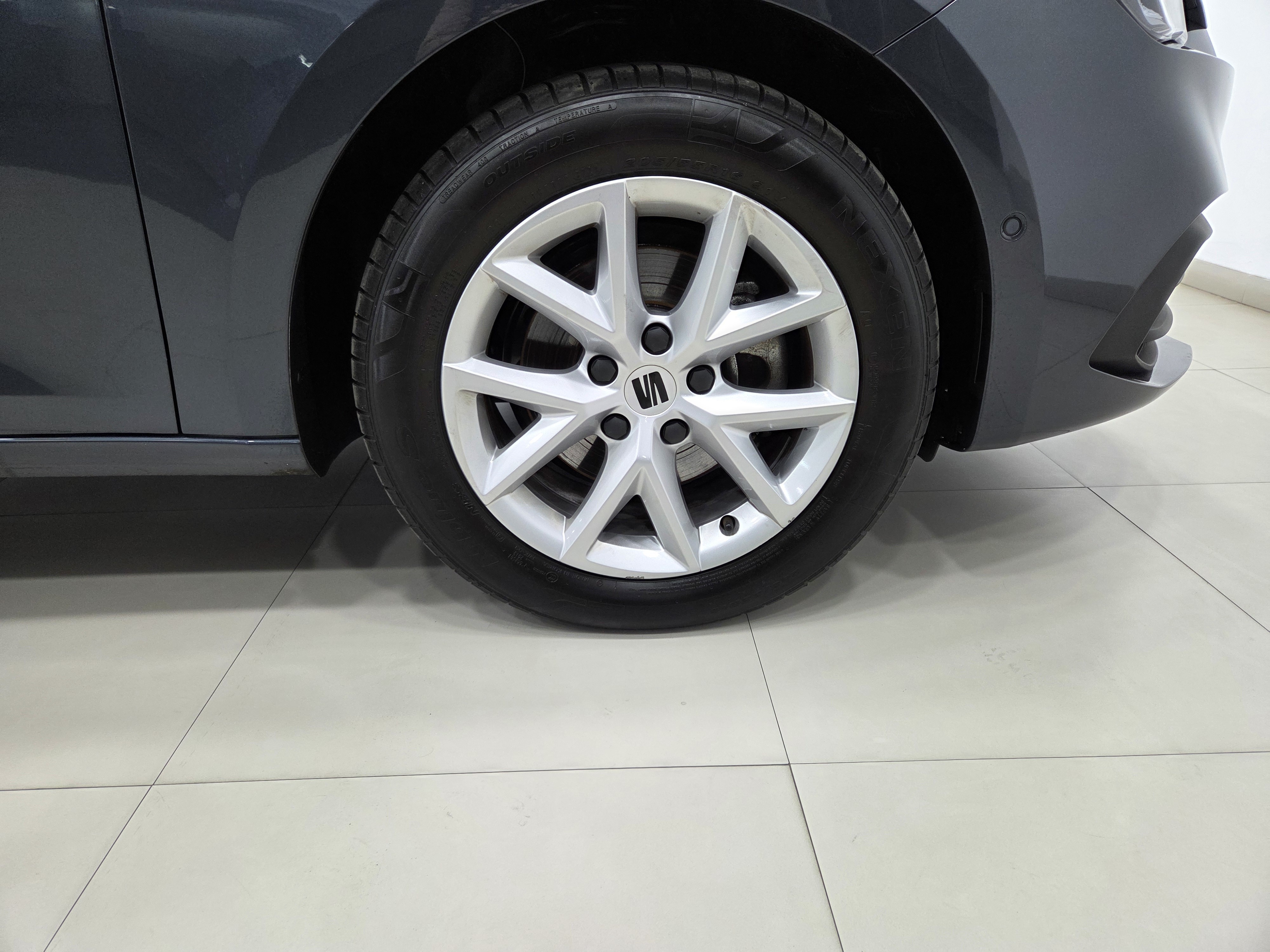 SEAT León