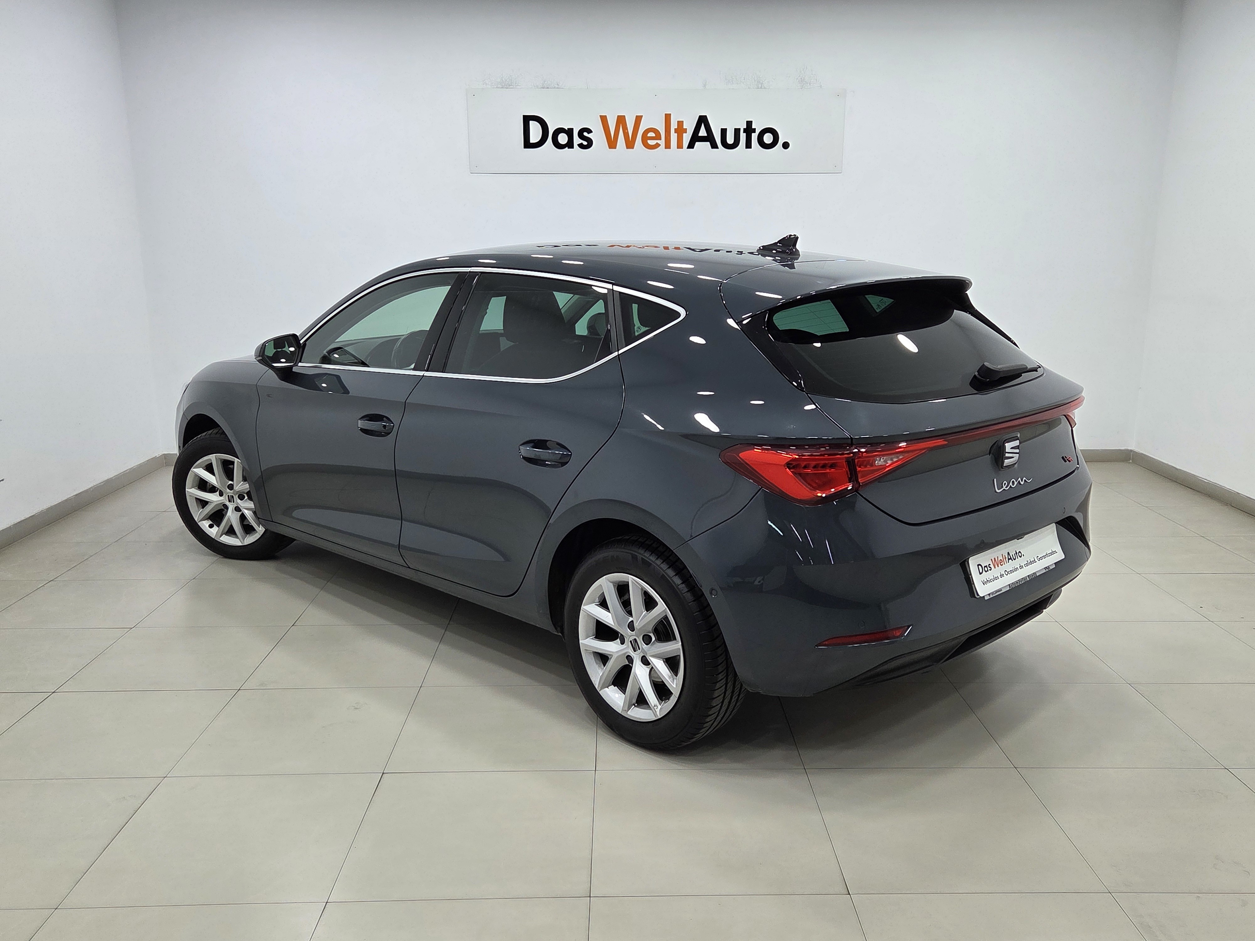 SEAT León
