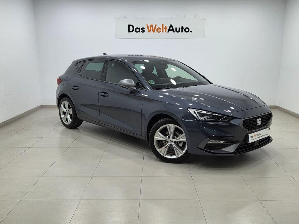 SEAT León