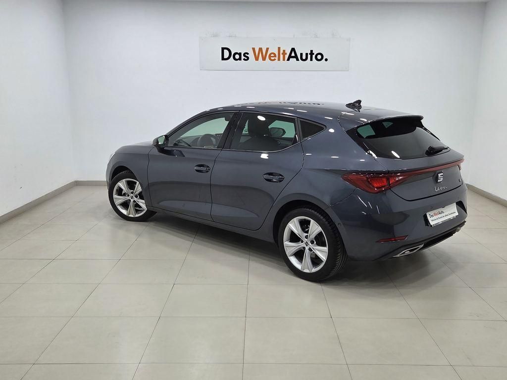 SEAT León