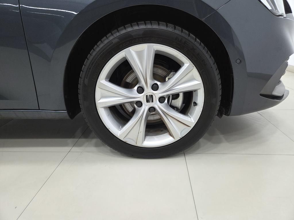 SEAT León
