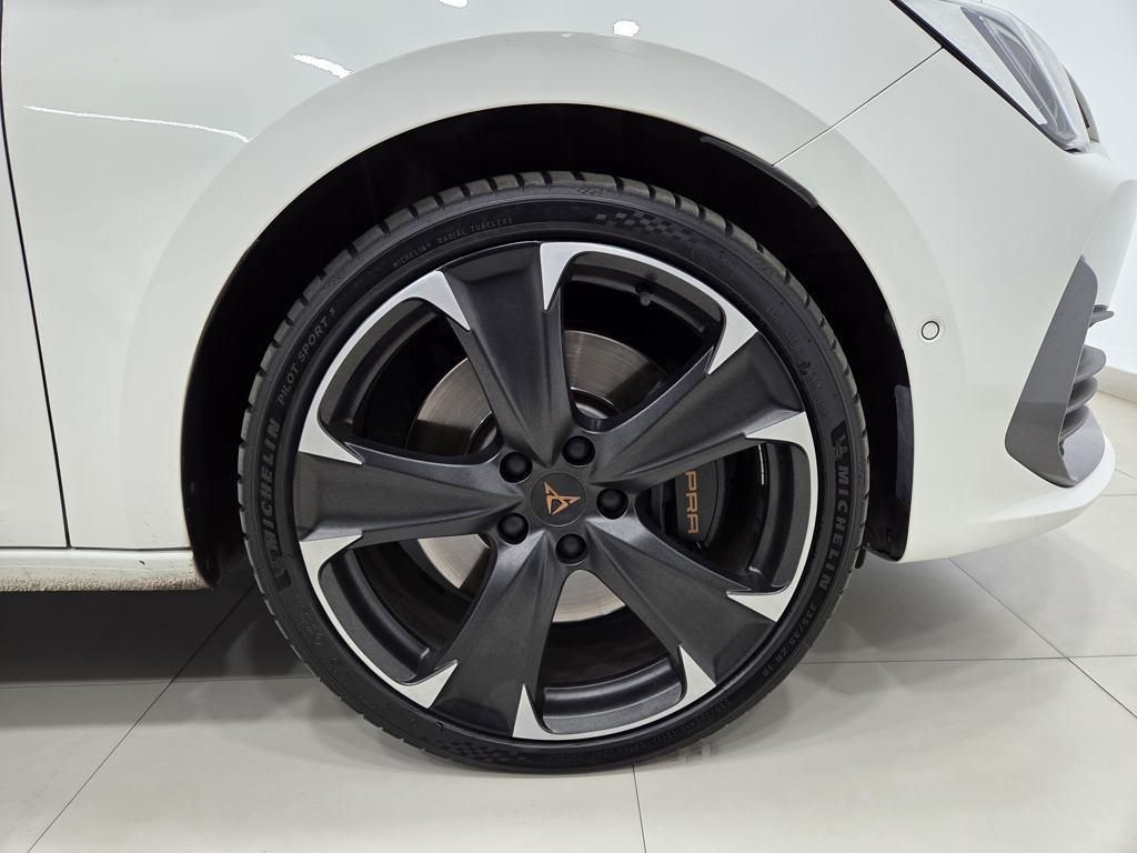 CUPRA León
